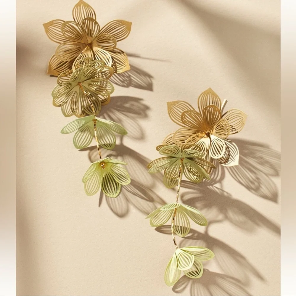 NWT sunset painted Floral Earrings - Picture 1 of 4